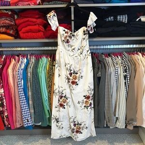 M white/pink/yellow floral off the shoulder back zip closure maxi dress size 4